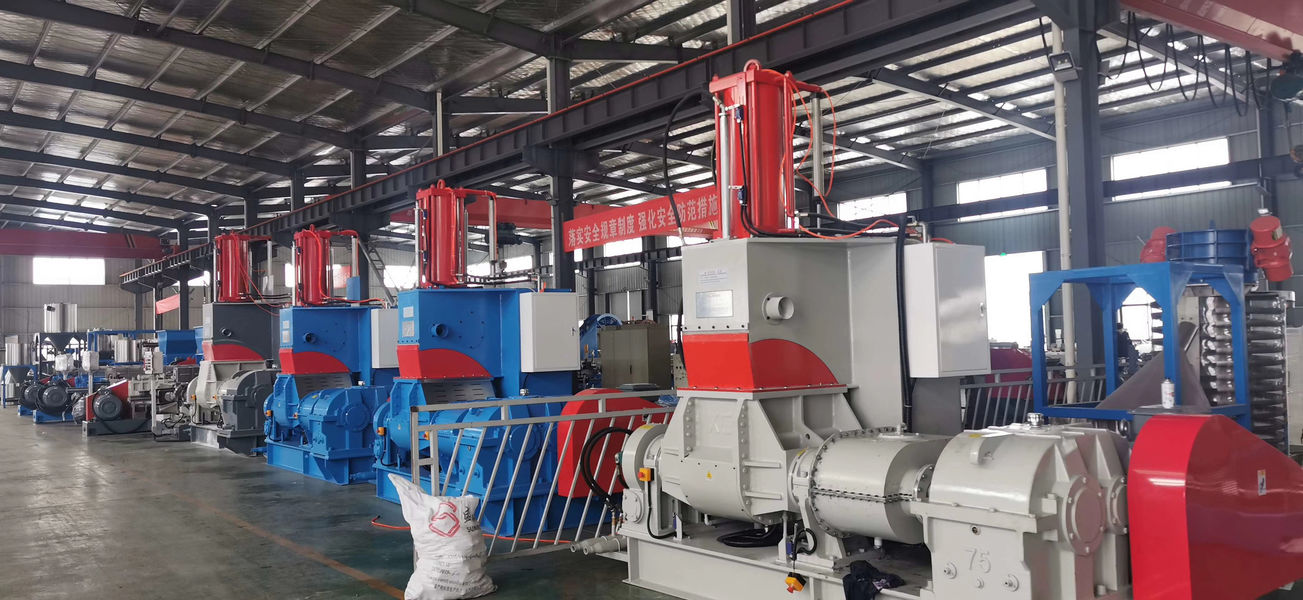 QINGDAO SHENGHUALONG RUBBER MACHINERY CO.,LTD خط إنتاج الشركة المصنعة